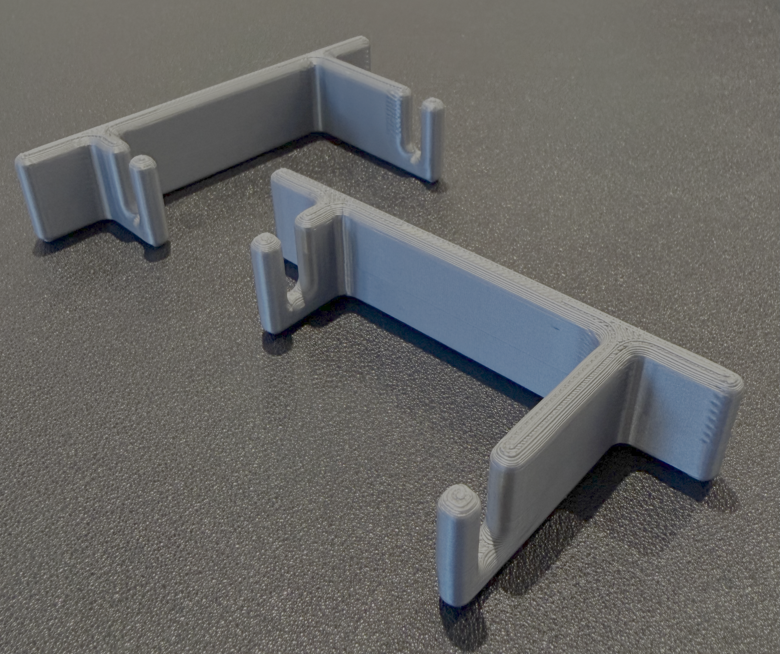 Foldable fan holder wall mount