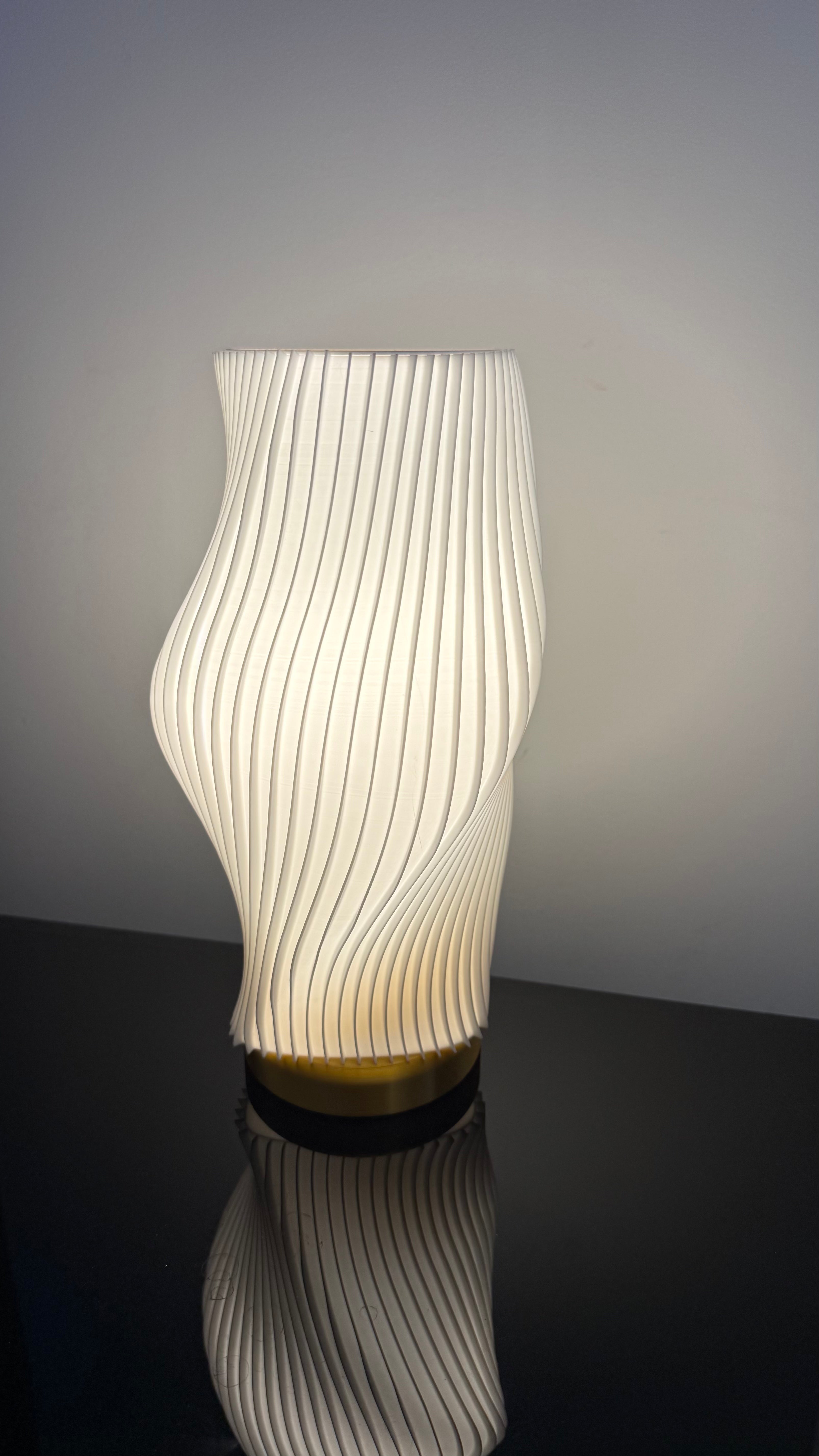 Table Lamp - Three Body Problem
